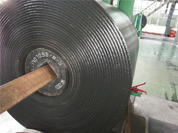 简述PVG阻燃输送带的使用注意事项和保养方法(图1)